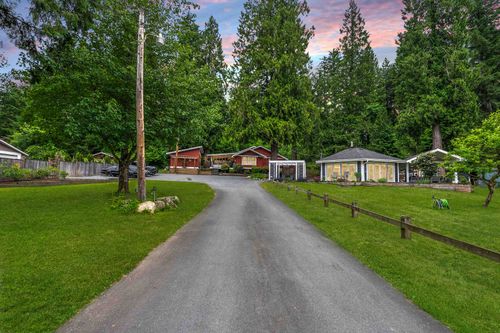 34215 Ferndale Ave, Mission, BC, V2V7G2 | Card Image