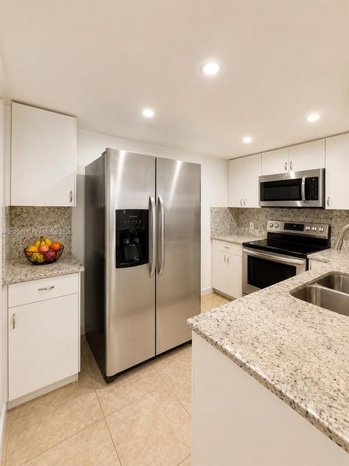 108-1460 Ne 169th St, Miami, FL, 33162 | Card Image