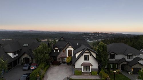 2179 Spirit Ridge Dr, Langford, BC, V9B0B5 | Card Image