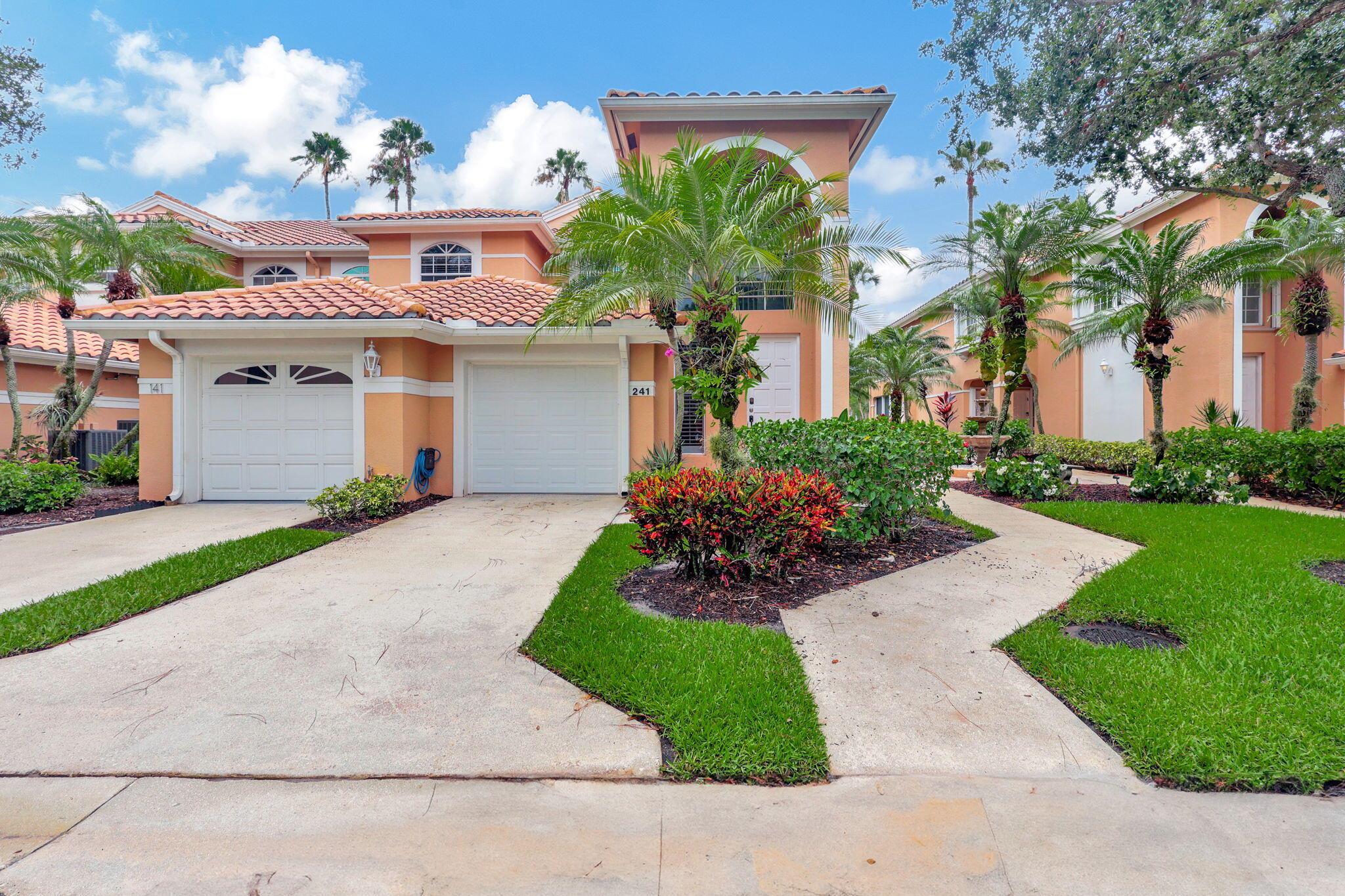Legendary Cir, Palm Beach Gardens, FL 33418