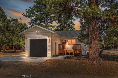 901 A Ln, Big Bear City, CA, 92314-9302 | Card Image