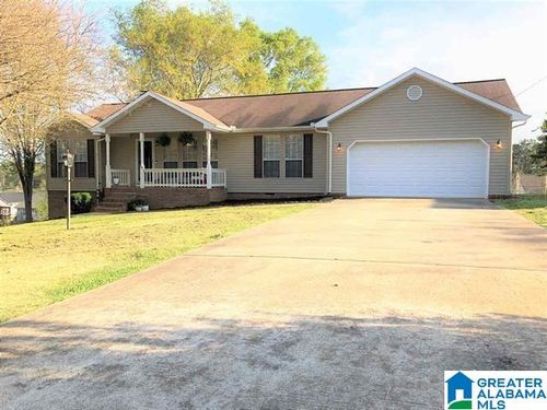 34 Yellowstone Dr, OXFORD, AL, 36203-8643 | Card Image