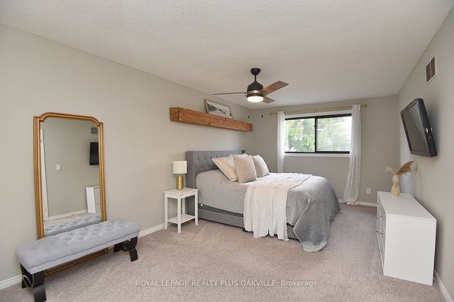 81 Jerome Park Dr, House other with 5 bedrooms, 4 bathrooms and 4 parking in Dundas ON | Image 34