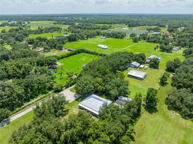 9017 County Line Rd, House other with 3 bedrooms, 3 bathrooms and null parking in LITHIA FL | Image 35