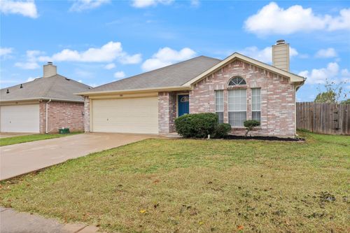 1305 Misty Meadow Dr, Midlothian, TX, 76065-5033 | Card Image