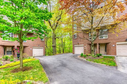25-1250 Marlborough Crt, Oakville, ON, L6H2W7 | Card Image