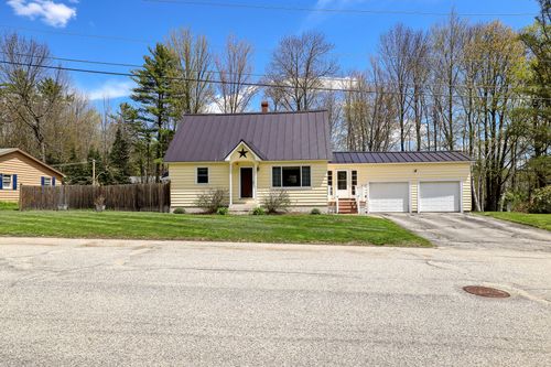 810 Penobscot Street, Rumford, ME, 04276 | Card Image
