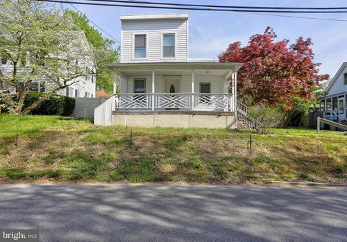 216 Clyde Ave, HALETHORPE, MD, 21227-3015 | Card Image