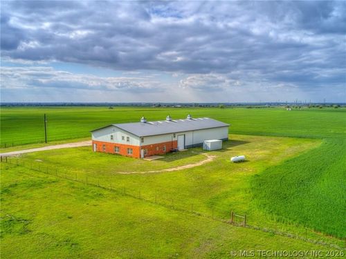 12875 W Waterloo Rd, Edmond, OK, 73025-9796 | Card Image