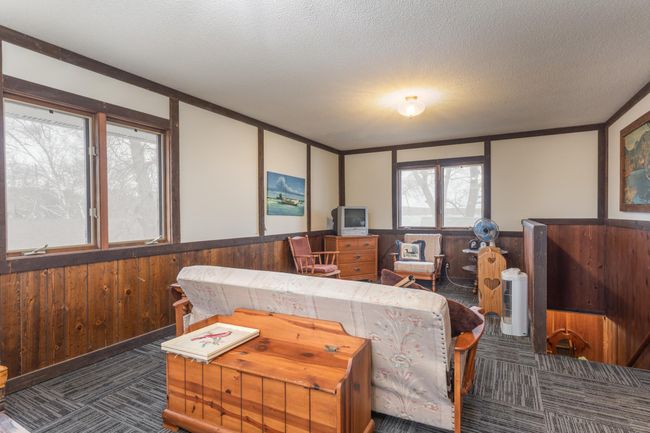 Upstairs family room | Image 20