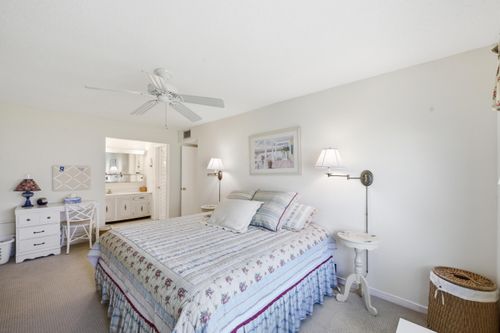 a-940 S Drive Terrace, Delray Beach, FL, 33445 | Card Image