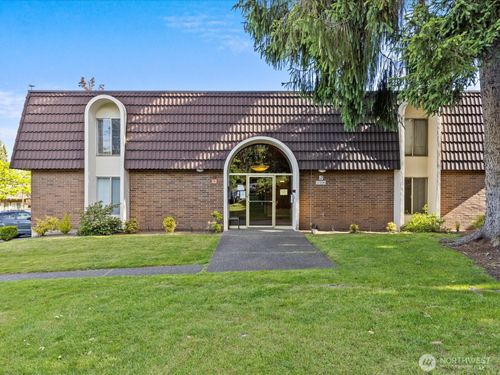 apt-821-11006 Ne 68th St, Kirkland, WA, 98033-7161 | Card Image