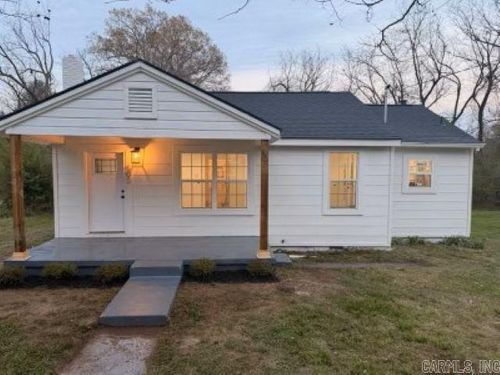 303 Lombardy Ln, Forrest City, AR, 72335-3429 | Card Image