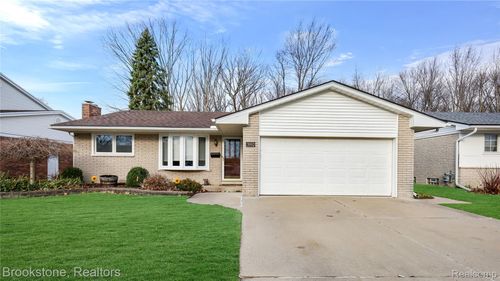 3992 Longmeadow Drive, Trenton, MI, 48183 | Card Image