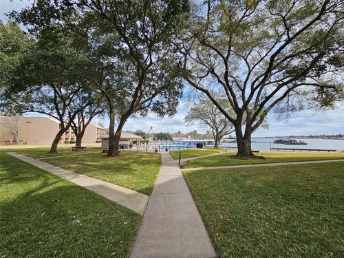 unit-323a-15575 Marina Dr, Montgomery, TX, 77356-2865 | Card Image