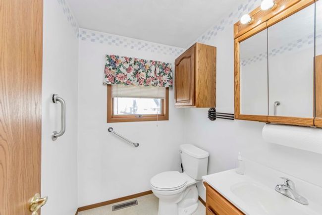 313 W Topeka St, House other with 3 bedrooms, 2 bathrooms and 2 parking in Toluca IL | Image 19