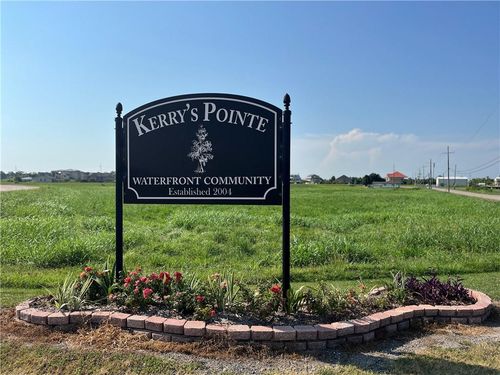 108 Kerrys Pointe W, Des Allemands, LA, 70030-3218 | Card Image