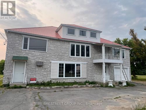 21127 Concession 5 Rd, North Lancaster, ON, K0C1Z0 | Card Image