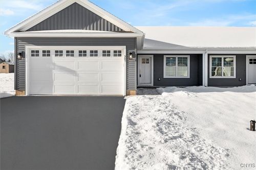 307 Nicks Way, Syracuse, NY, 13209-1166 | Card Image