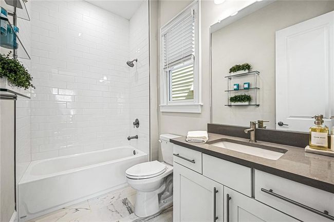 225 Anglin Walk, House other with 5 bedrooms, 6 bathrooms and 2 parking in Alpharetta GA | Image 12