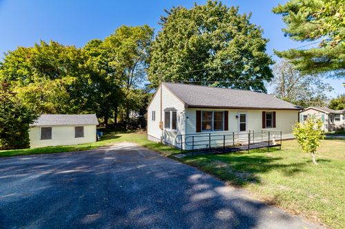 17 Millstone Rd W, Waterford, CT, 06385-3116 | Card Image