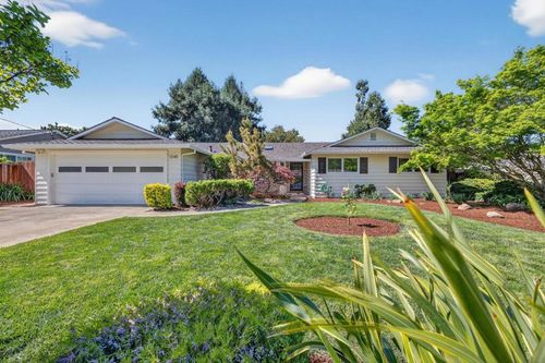13411 Pastel Ln, Mountain View, CA, 94040 | Card Image