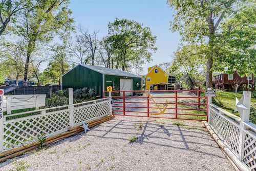 1723 County Road 1333, Liberty, TX, 77575-7138 | Card Image