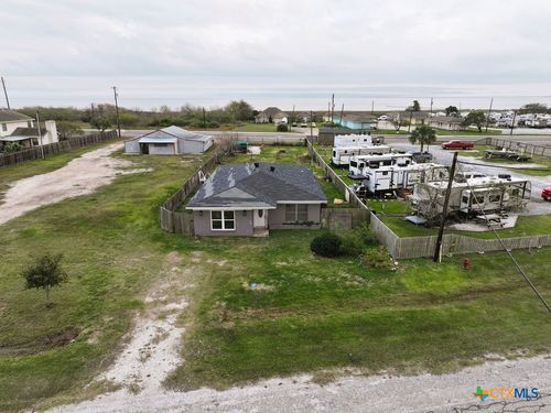 2142 Sailboat Dr, Port Lavaca, TX, 77979-5303 | Card Image