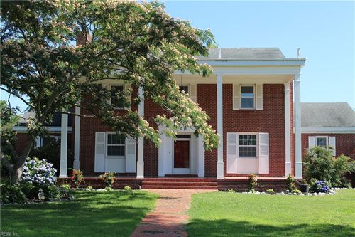 109 E River St, Colerain, NC, 27924-8852 | Card Image