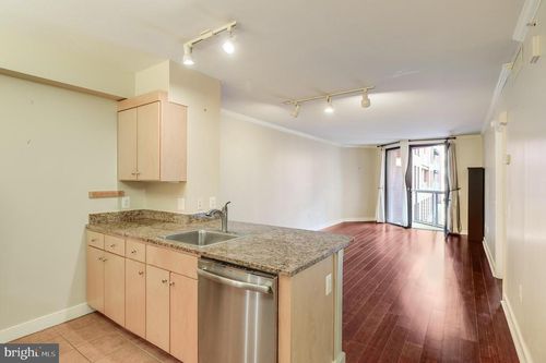 apt-1219-616 E St Nw, WASHINGTON, DC, 20004-2279 | Card Image