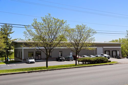 2 Gregory Dr, South Burlington, VT, 05403-6046 | Card Image