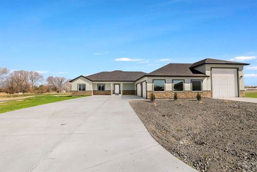 2514 Tulip Cir, Twin Falls, ID, 83301 | Card Image