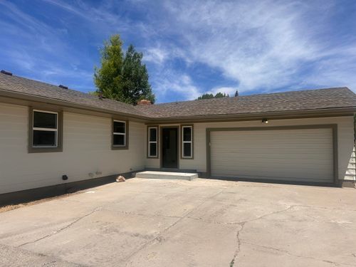 17 Frontier St, Diamondville, WY, 83116-5012 | Card Image
