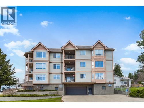 301-330 7 St Se, Salmon Arm, BC, V1E1S7 | Card Image