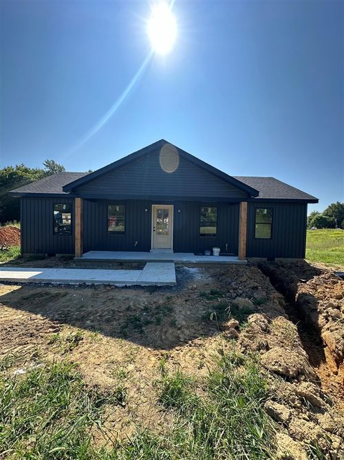 1194 Pea Ridge Rd, Scottsville, KY, 42164-6719 | Card Image
