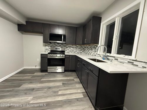 50 Market St, Pittston, PA, 18640-2574 | Card Image