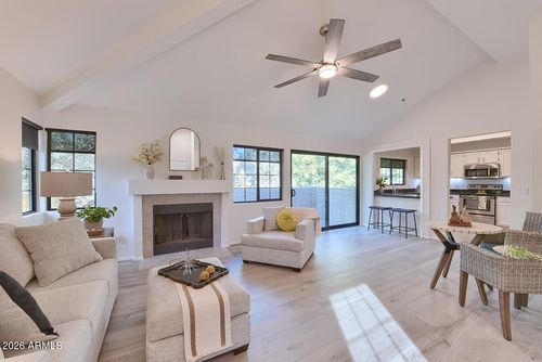 235-11515 N 91st St, Scottsdale, AZ, 85260-6896 | Card Image