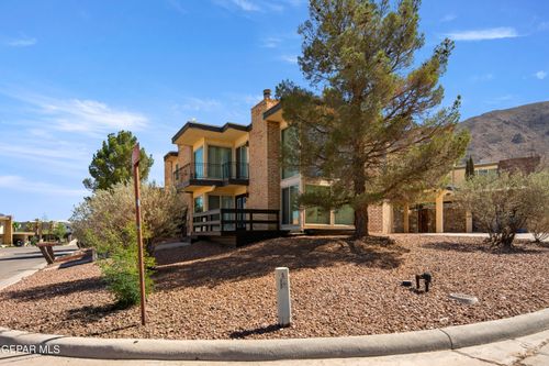 500 Tawny Oaks Pl, El Paso, TX, 79912-4213 | Card Image