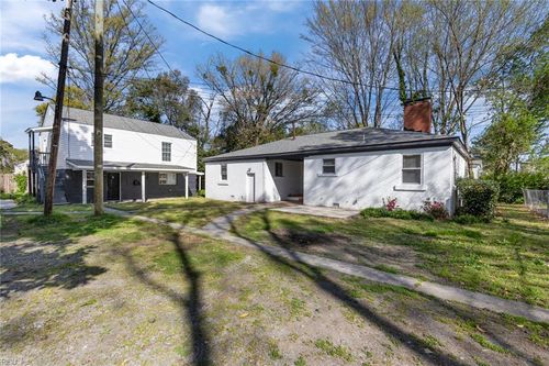 1510 Parker Ave, Portsmouth, VA, 23704-4426 | Card Image