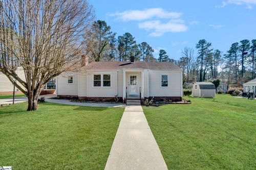 207 Elm St, Clinton, SC, 29325-3023 | Card Image