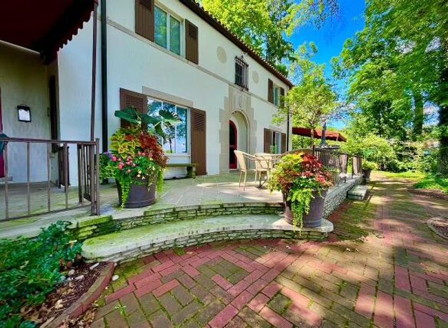 15691 S M 43 Hwy, House other with 8 bedrooms, 9 bathrooms and null parking in Hickory Corners MI | Image 7