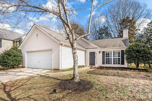 14242 Carolina Forest Ct, Charlotte, NC, 28273-8870 | Card Image