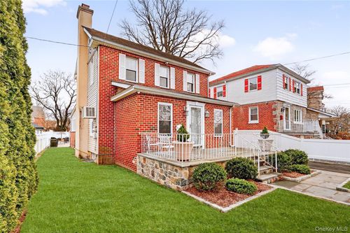 3334 Country Club Rd, Bronx, NY, 10465-1254 | Card Image