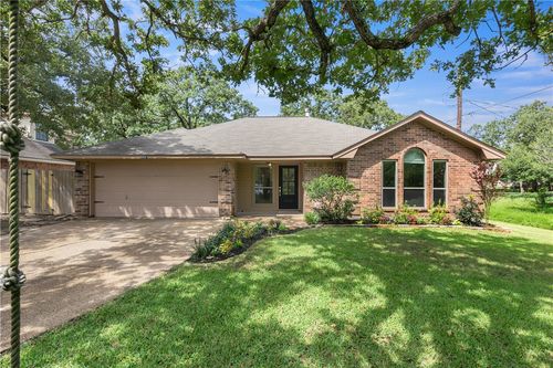 2800 Rayado Ct N, College Station, TX, 77845-7713 | Card Image