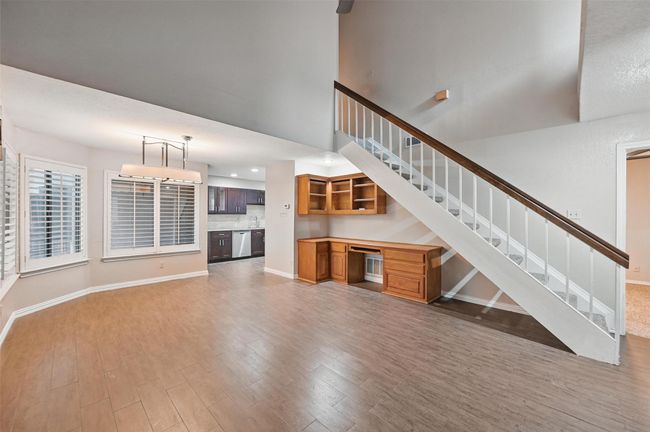 APT-180 - 543 Ranch Trl, Condo with 3 bedrooms, 2 bathrooms and null parking in Irving TX | Image 4
