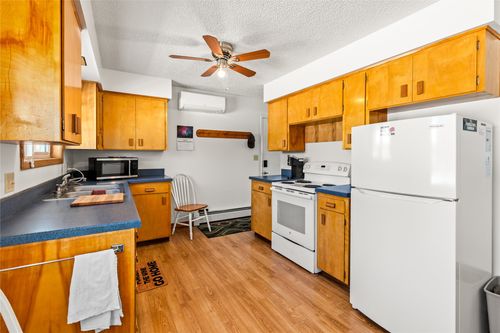 46 Council Bluffs Dr, Columbia Falls, MT, 59912-3233 | Card Image