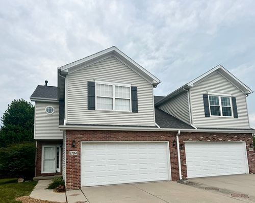 1704 Sunrise Pt, Normal, IL, 61761-5629 | Card Image