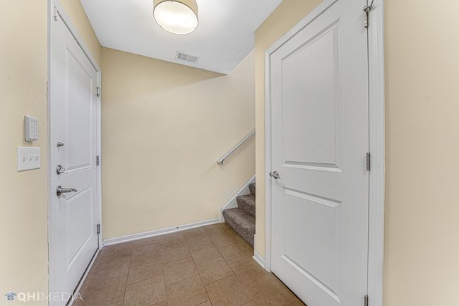 1253 Danforth Ct, Townhouse with 3 bedrooms, 3 bathrooms and 2 parking in Vernon Hills IL | Image 15