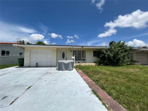 5710 Nw 64th Way, Tamarac, FL, 33321-5735 | Card Image