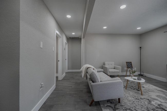 2127 Strawberry Rd, House other with 5 bedrooms, 3 bathrooms and 1 parking in Pasadena TX | Image 7